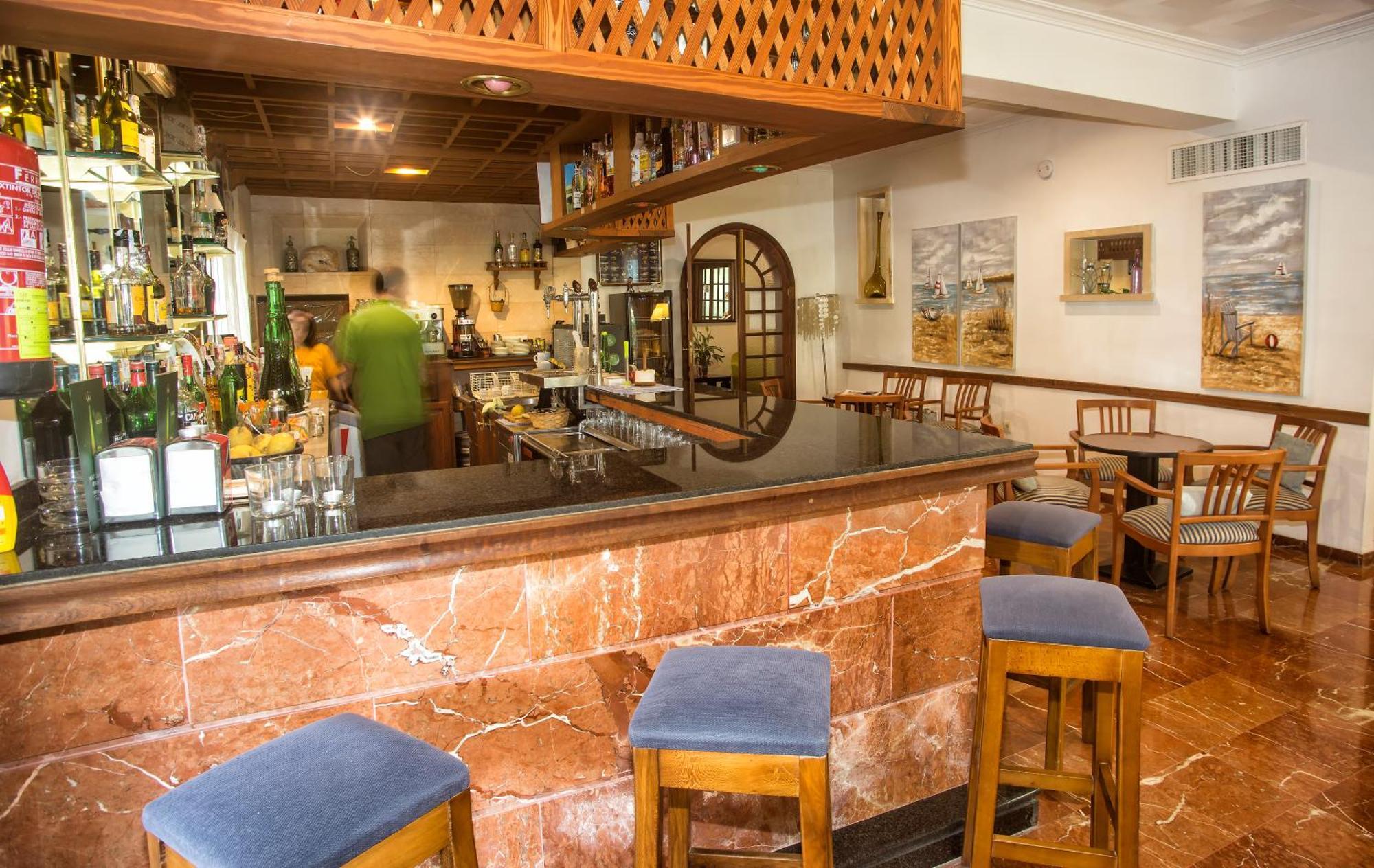 Hotel Martorell By Mhr Colonia de Sant Jordi Exteriör bild