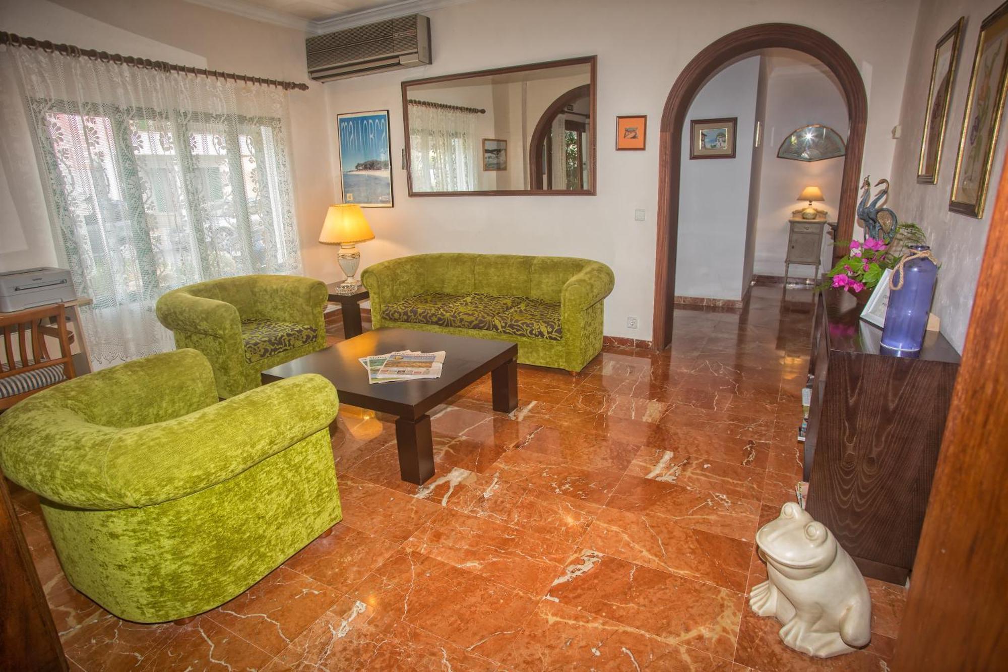Hotel Martorell By Mhr Colonia de Sant Jordi Exteriör bild