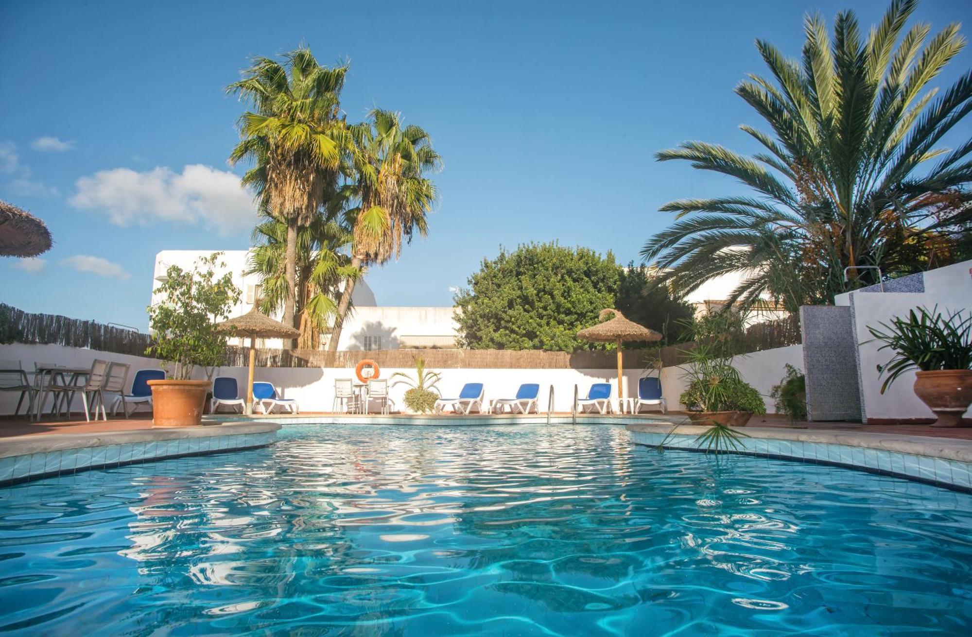 Hotel Martorell By Mhr Colonia de Sant Jordi Exteriör bild