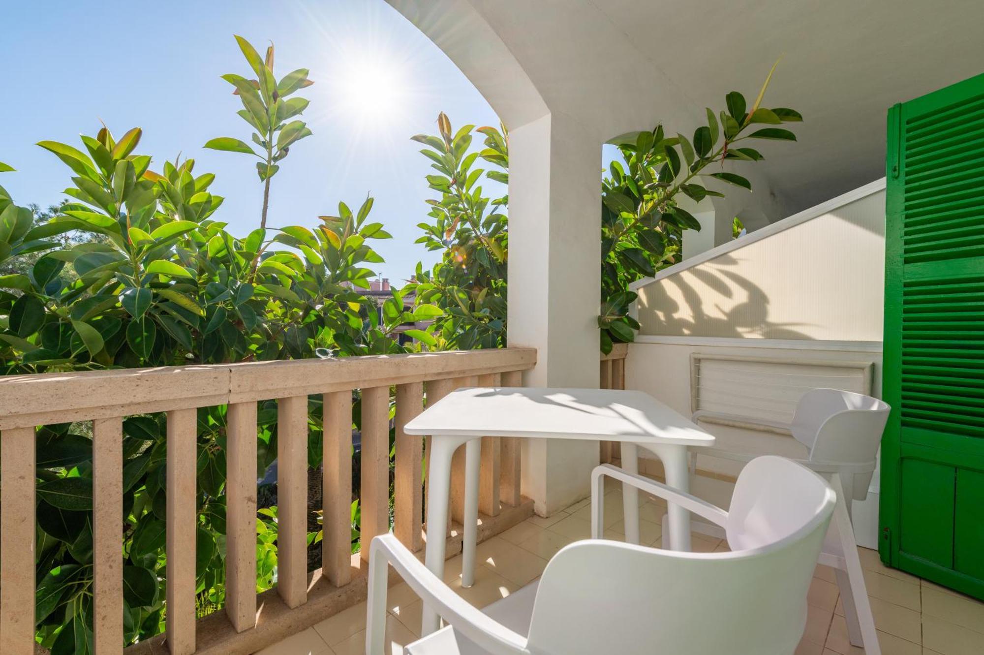 Hotel Martorell By Mhr Colonia de Sant Jordi Exteriör bild