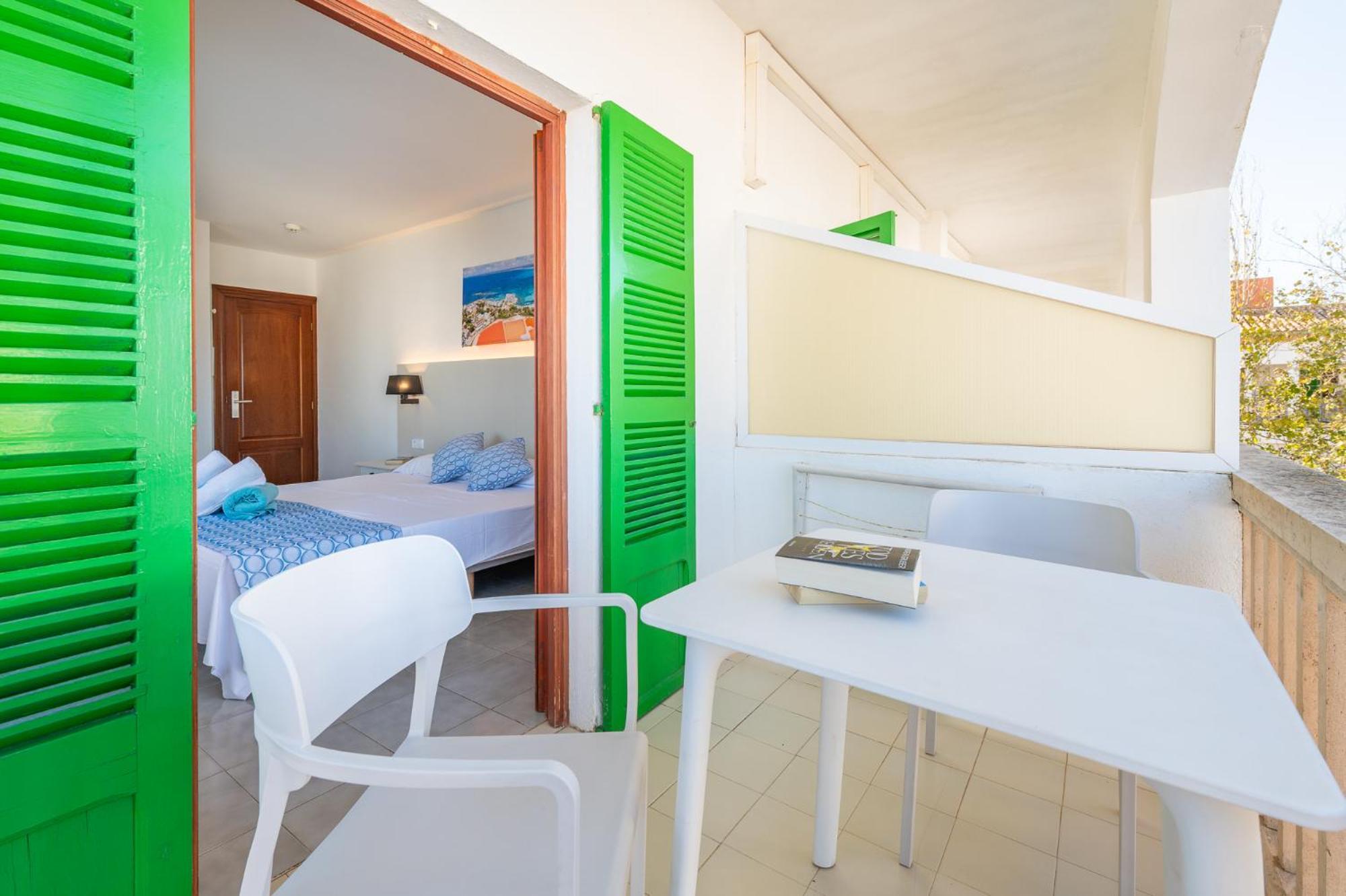 Hotel Martorell By Mhr Colonia de Sant Jordi Exteriör bild