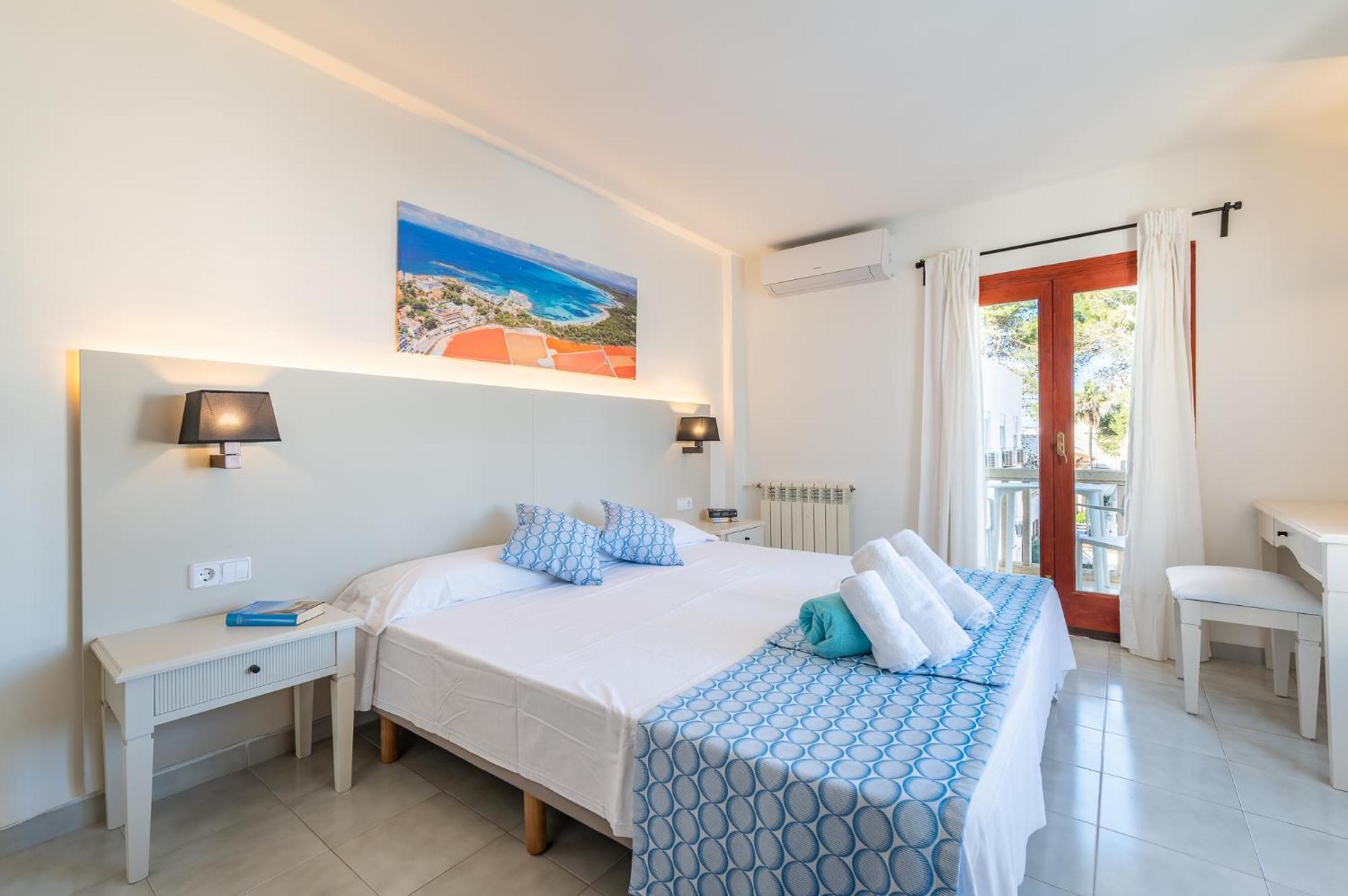 Hotel Martorell By Mhr Colonia de Sant Jordi Exteriör bild