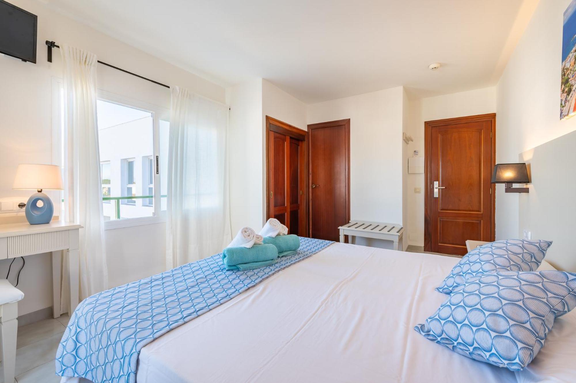 Hotel Martorell By Mhr Colonia de Sant Jordi Exteriör bild